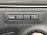 【メモリー機能付きパワーシート】ドライバーごとに設定したシート位置を記憶して、ボタン一つで切り替えできる便利な機能!運転する方が複数名いらっしゃるご家庭におすすめです♪