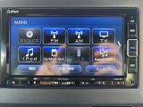 純正のカーナビになります!CD/DVD再生、TVの視聴、ミュージックプレイヤーの接続、Bluetooth接続が出来ます!