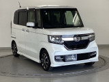 ご覧のように綺麗にクリーニングされており、とてもキレイなボディですよ。外装はもちろん内装も綺麗です。