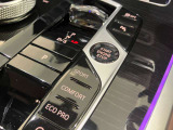 【プッシュスタート】プッシュスタートの最大のメリットは「防犯対策」です。スマートキーと車のIDが合致しないとエンジンは始動させることができません。