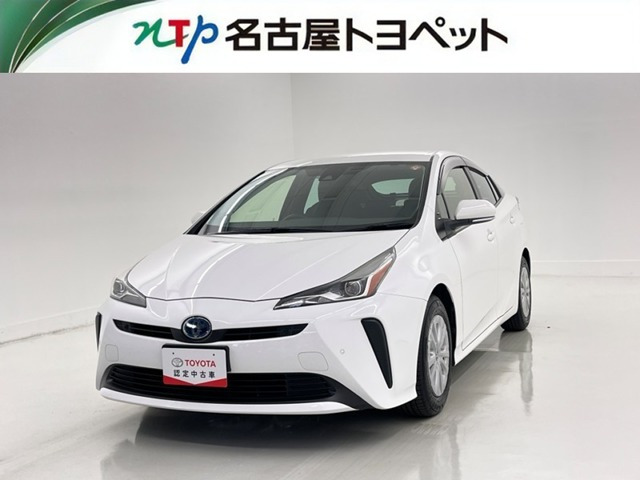 トヨタ プリウス 