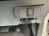 安全安心な走行のために、納車前には小さなクルマを知り尽くしたエキスパートが基本性能に関わる機能や状態を徹底的に点検しています。