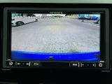 バックカメラも装備しております。車庫入れの苦手なお客様、もうご心配いりません。バックカメラがあれば、ぶつける心配無し?!重宝します!!