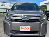 ヴォクシー 2.0 X 4WD 