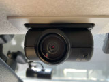 室内用ドライブレコーダーは運転時はもちろんのこと、駐車場内でエンジンを切っている時でも当たった振動を元に電源が自動で入るので当て逃げ防止にもなります。