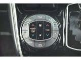 一度お好みの温度に設定すれば、車内の温度を検知し風量や温度を自動で調整。暑い&hellip;寒い&hellip;と何度もスイッチ操作をしなくても大丈夫です。