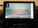 バック時の運転をサポートするバックガイドモニター