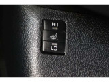 スイッチ類もきれいに。車内もボディも隅々までクリーニング。