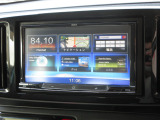 ナビゲーションはクラリオンメモリーナビ(NX702)を装着しております。AM、FM、CD、DVD再生、フルセグTVがご使用いただけます。初めて訪れた場所でも安心ですね!