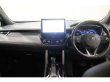 必要な装備を使いやすい位置に配置した機能的な運転席まわり。操作感や車両感覚など、ぜひ運転席に座って確かめてください。