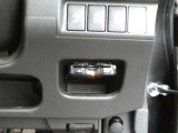 ETC車載器付きです。高速道路の料金所もスムーズに通過できます。
