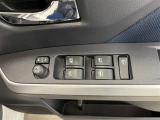パワーウィンドウスイッチで運転席から全席の窓の開閉ができます♪