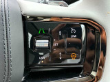 【コールドクライメートパックOP価格294,000円】ステアリングホイールヒーター、ウィンドスクリーンヒーター、ヒーテッドウォッシャーノズル、ヘッドライトパワーウォッシュ等の寒冷地に嬉しい装備が満載です。