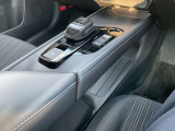 電気自動車ならではのe-POWER専用コクピット。未体験のドライブが始まる予感に満ちています。