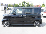 ご納車前には納車点検整備を実施いたします。指定交換部品(エンジンオイル、オイルエレメント、ワイパーゴム等)新品交換致します。その他必要交換部品は点検時交換致します。
