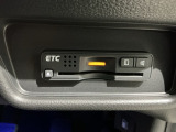いまや快適なカーライフに欠かせないETCが付いています。