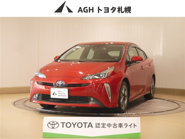 プリウス 1.8 S ツーリングセレクション E-Four 4WD