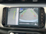 左サイドカメラはこのように映りますので、幅寄せ等にご使用していただくと便利です。