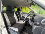 運転席シート廻りは使用感も少なく、良好な状態となっています。丁寧に使われていたことがよくわかりますね。