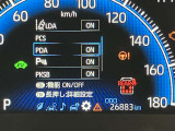 視認性の良いメ-タ-を採用しており、快適なドライブをサポ-トします♪