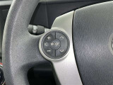 ステアリングスイッチ装備!運転しながら手元でオーディオの操作などができます。