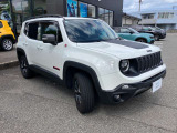 レネゲード トレイルホーク 4WD