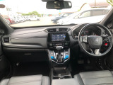 【インパネ全体】手が届きやすく、どなたでも運転しやすいです。シンプルで使いやすい設計になっています!