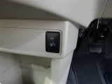 【シートヒーター】運転席シートには寒い季節に暖かく快適なシートヒーターを装備!