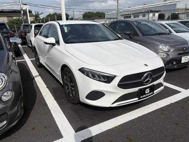Aクラス A200d 禁煙車 ドライビングアシスタンスPKG