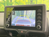 【バックカメラ】駐車時に後方がリアルタイム映像で確認できます。大型商業施設や立体駐車場での駐車時や、夜間のバック時に大活躍!運転スキルに関わらず、今や必須となった装備のひとつです!