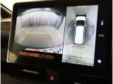 バックカメラが付いているので後方確認が非常にしやすいです。今や運転初心者も熟練者も必須装備!ついていて損はないですね♪