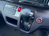 店舗にて現車の確認もいただけますので、お電話で在庫のご確認の上是非ご来店くださいませ。
