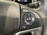 【アダプティブ・クルーズ・コントロール】予め設定した車速内でクルマが自動的に加減速。 前走車との適切な車間距離を維持しながら追従走行し、高速道路でのドライバーの疲労を軽減してくれる嬉しい機能付♪