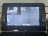 前方の映像だけでなく、車内から後方の映像もばっちり記録します