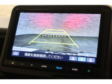 バックカメラが装備されており、後方の安全確認はもちろんのこと狭い場所での駐車や雨の日・夜間など視界の悪いコンディションでのストレスの軽減にもなります!