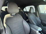 中古車だけではなく、新車も多岐にわたり、正規輸入車販売を行っております。全国選りすぐりの仕入ネットワークの中からあなたにピッタリのお車を探します!