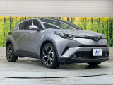 高透明度のガラス皮膜で撥水はもちろん、上質なツヤ・光沢を実現。紫外線や酸性雨から大切な愛車を保護し、色あせ・劣化を防止。「弾スプラッシュコート」、「弾プリミッサコート」からお選びいただけます。