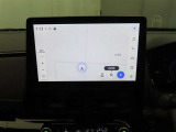 ディスプレイオーディオにナビ機能が設定されています。簡単な操作で行き先を入力することができ、音声で目的地まで案内してくれます。初めて訪れる場所も安心です。