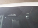 万が一のトラブルのときにも役に立つドライブレコーダーを装備しています。側面衝突や幅寄せ・割り込み対策に!