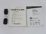 キーを取り出さずにドアを施錠&解錠。クルマの始動も可能です。