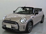 フロントフェイスはMINIアイコンとして永らく愛されるデザイン性の良さと、ブランドの魅力を感じる事ができます。