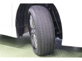タイヤサイズ 205/60R16。