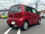 ボディカラーはスパークリングレッド☆
