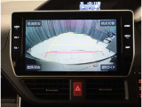 最近の主流ディスプレイオーディオです、スマホと繋いでMAP表示や音楽再生が出来ますよ♪