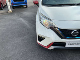 LEDヘッドライトは省電力ですが、純白光で驚くほど明るく夜道を照らしてくれます。