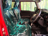 運転席シート廻りは使用感も少なく、良好な状態となっています。丁寧に使われていたことがよくわかりますね。