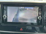 バックモニター バック時も安心です。