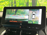 【パノラミックビューモニター】専用のカメラにより、上から見下ろしたような視点で360度クルマの周囲を確認することができます☆死角部分も確認しやすく、狭い場所での切り返しや駐車もスムーズに行えます。