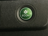 ★ECONスイッチ★ エコドライブを加速しよう!スイッチをONにすると、運転の仕方によるロスを抑え込み燃費をよくするようクルマが頑張ります(*^ー^*)燃費向上にチャレンジ♪