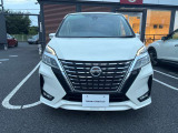 セレナ 2.0 ハイウェイスターV 